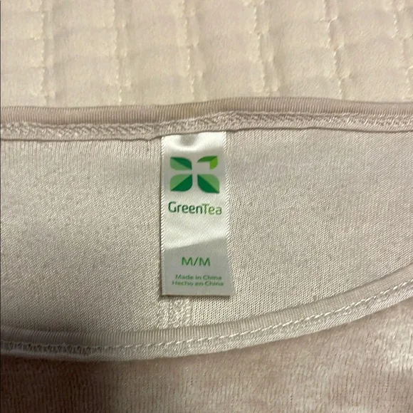 Casual Cream Velour Women's Top - Picture 3 of 4